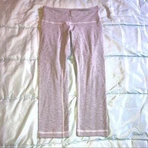 🍋🍋Lululemon Athletica Gray Cropped Leggings